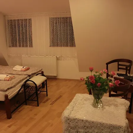 Tri Korunky * Poprad